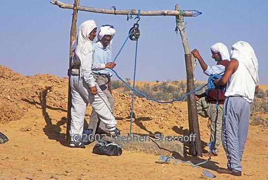 sahara well graphic