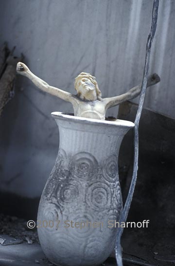 jesus vase graphic