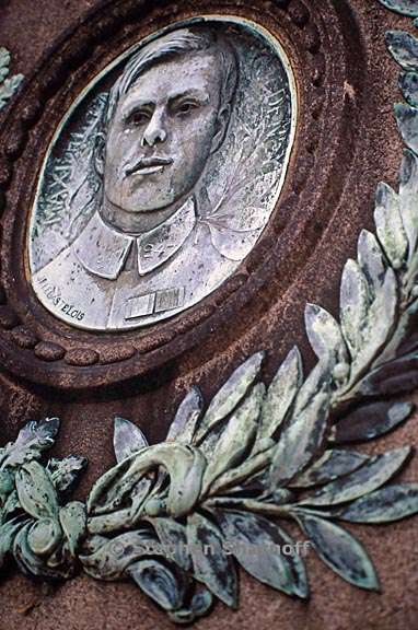 paris cemetery graphic 123