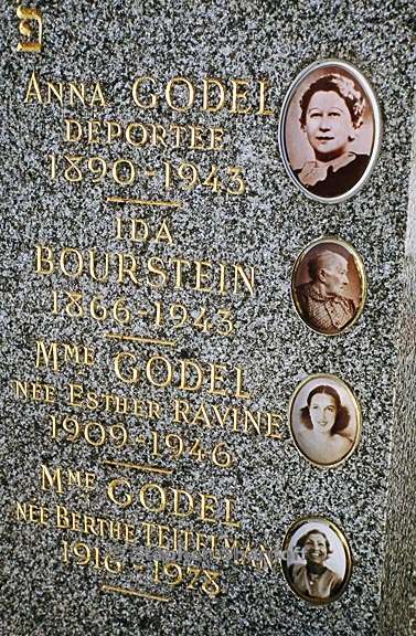 paris cemetery graphic 137