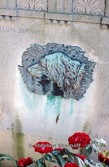 paris cemetery graphic 155