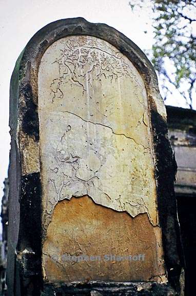 paris cemetery graphic 158