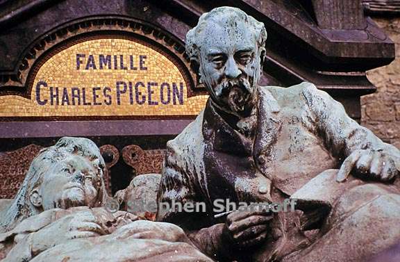paris cemetery graphic 184