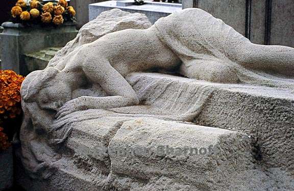 paris cemetery graphic 186