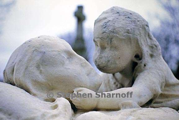 paris cemetery graphic 210