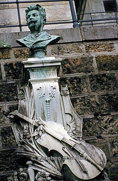 paris cemetery graphic 228