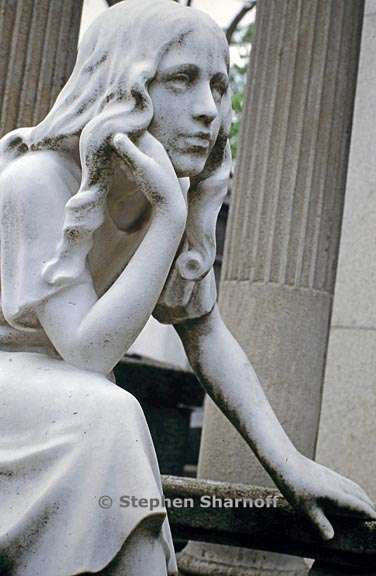 paris cemetery graphic 232