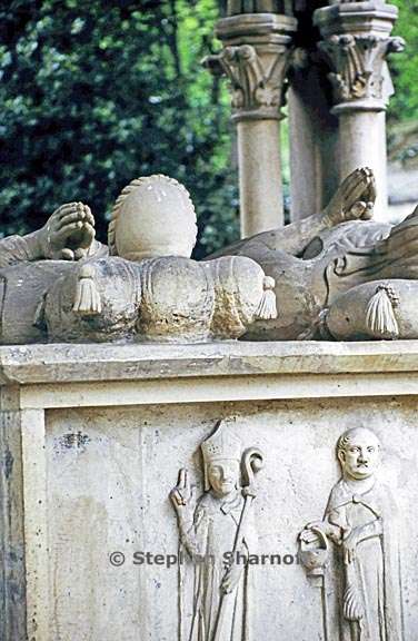 paris cemetery graphic 237