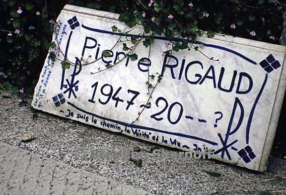 paris cemetery graphic 27