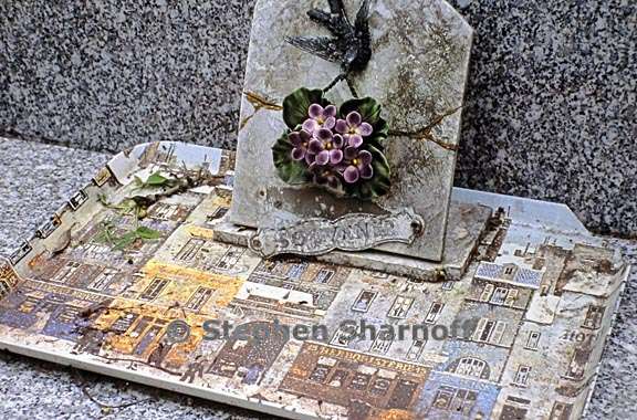paris cemetery graphic 78