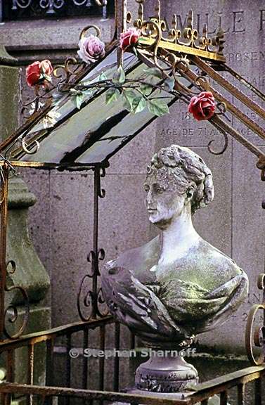 paris cemetery graphic 99