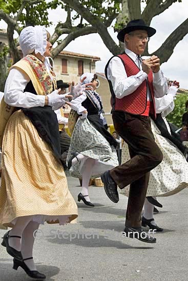 groupe beluge 1 graphic