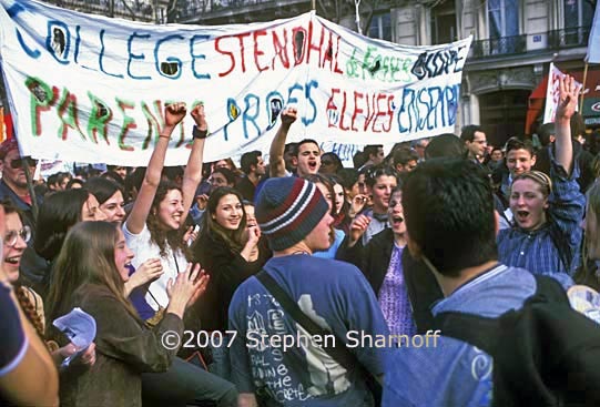 students demonstration 1 graphic