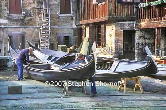 gondola shop 1 graphic