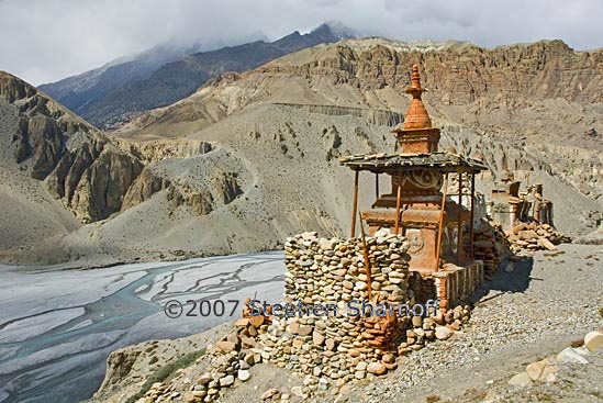 chorten chele 3 graphic