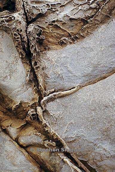 eroded sandstone 14 graphic