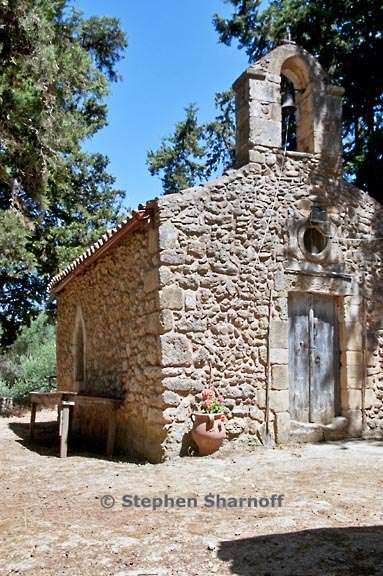 chapel spilla 12 graphic