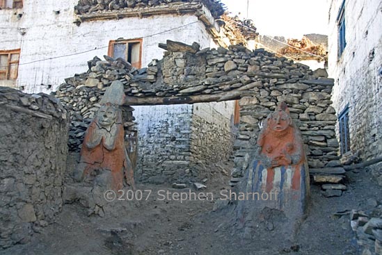 statues jharkot graphhic